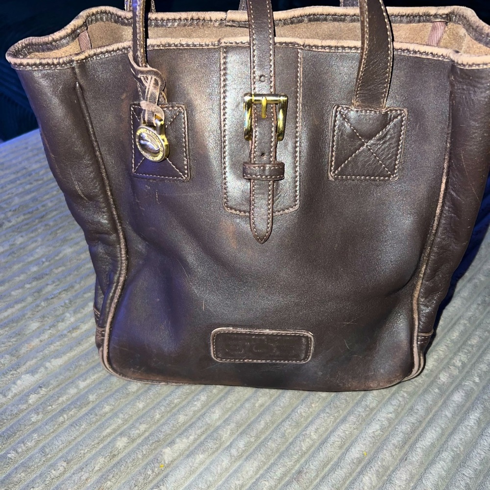 Dooney and bourke vintage leather bag